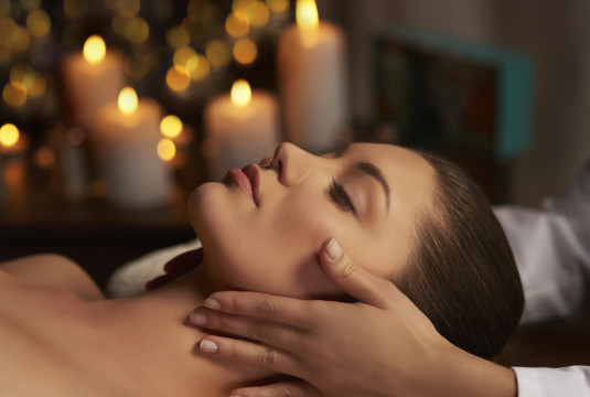 Skin rejuvenation at the hands of experts: Benefits of facial massage